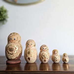 Vintage Hand-Painted Golden Matryoshka Nesting Gold Signed & Dated 1996 Set of 5
